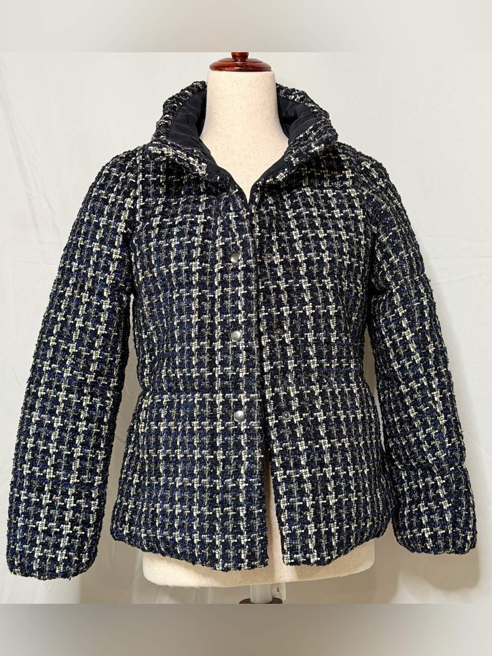 Ann Taylor Navy & Black Tweed Puffer Jacket. New XSP, preppy, sophisticated,